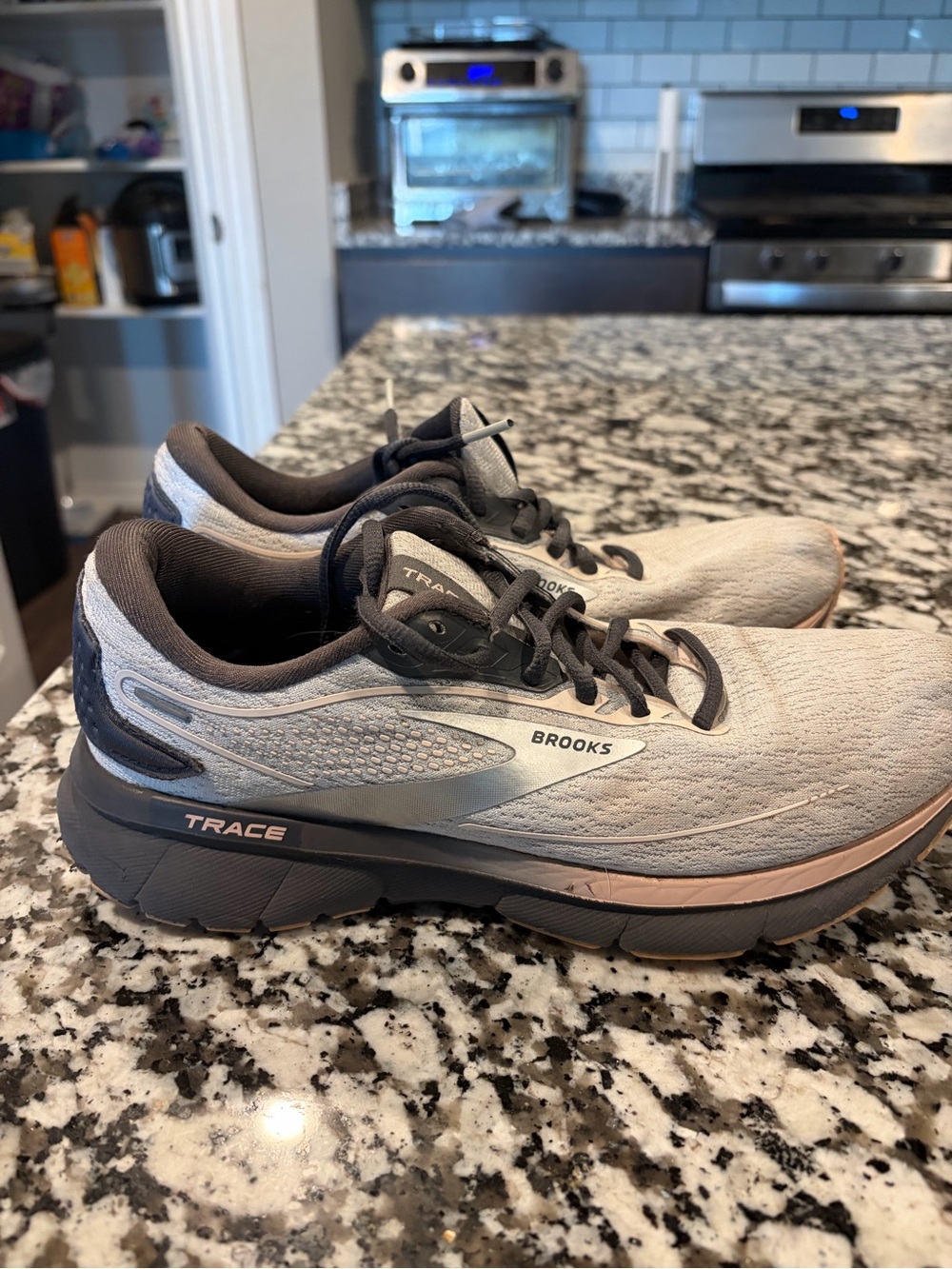 Brooks Women's Trace 2 Running Sneakers